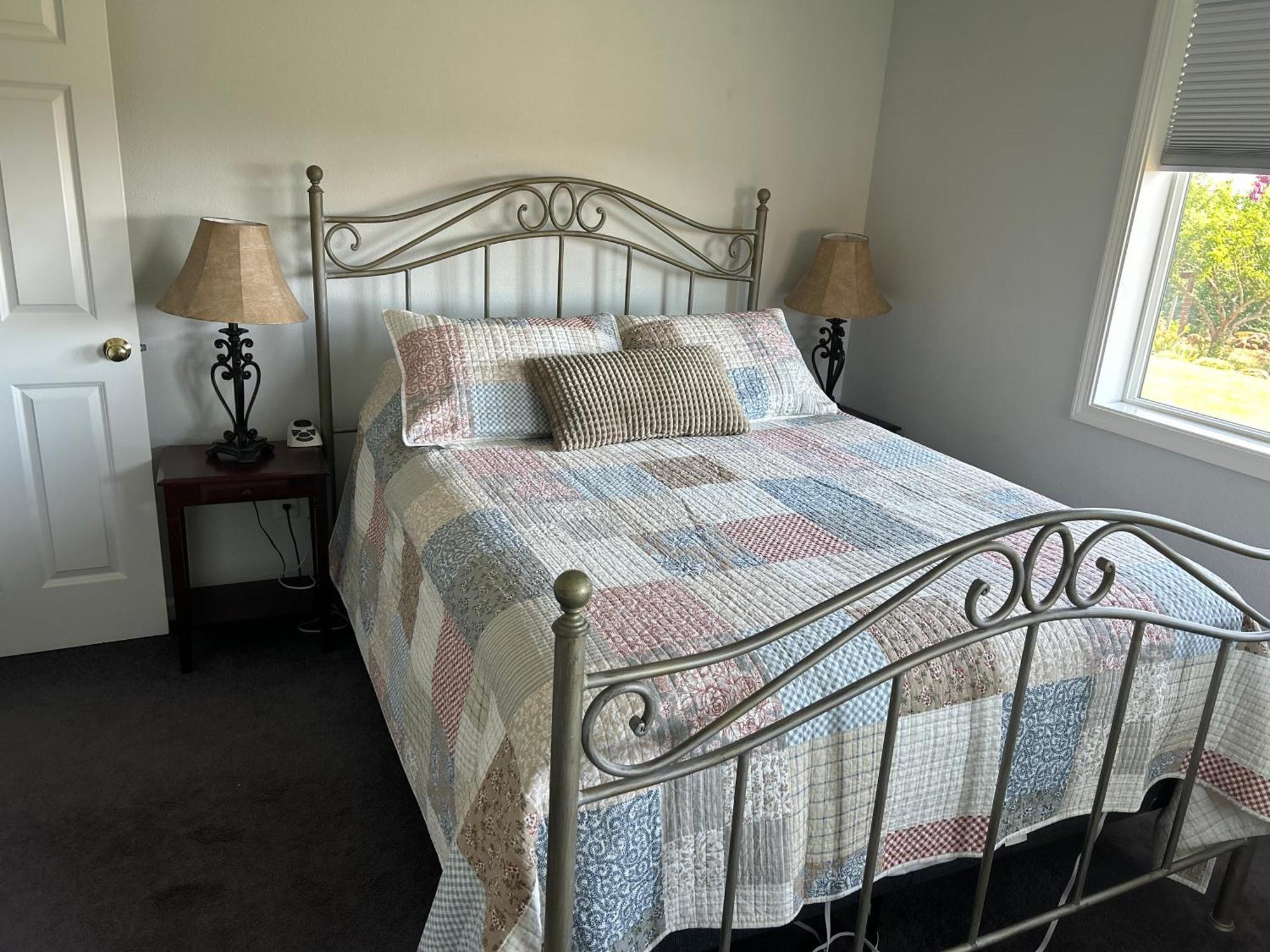 Amity 2 Bedroom Suite: Views, Private Entrance, Evchgr מראה חיצוני תמונה